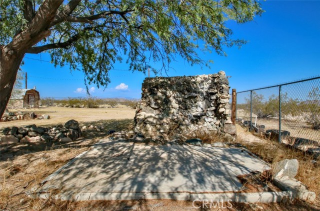 Detail Gallery Image 28 of 45 For 62105 Moon Dr, Joshua Tree,  CA 92252 - 1 Beds | 2 Baths