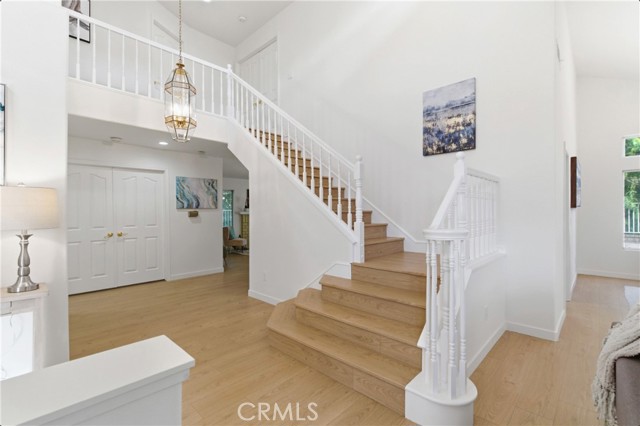 Detail Gallery Image 33 of 67 For 28360 Easton Ln, Saugus,  CA 91350 - 5 Beds | 3 Baths