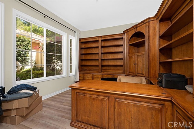 Detail Gallery Image 19 of 25 For 24992 Normans Way, Calabasas,  CA 91302 - 5 Beds | 5 Baths