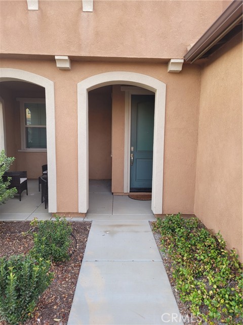 Detail Gallery Image 4 of 21 For 1410 Marble, Beaumont,  CA 92223 - 3 Beds | 2/1 Baths