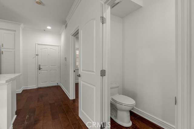 Detail Gallery Image 22 of 61 For 11504 Moorpark St #103,  Studio City,  CA 91602 - 3 Beds | 2/1 Baths