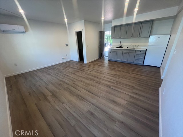 11855 Beverly Court, Loma Linda CA: https://media.crmls.org/medias/1d575e93-ecd5-4e7a-a54d-ae66197dd5cf.jpg