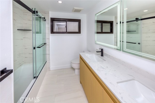 Detail Gallery Image 16 of 29 For 27220 Seco Canyon Road, Saugus,  CA 91350 - 5 Beds | 2 Baths