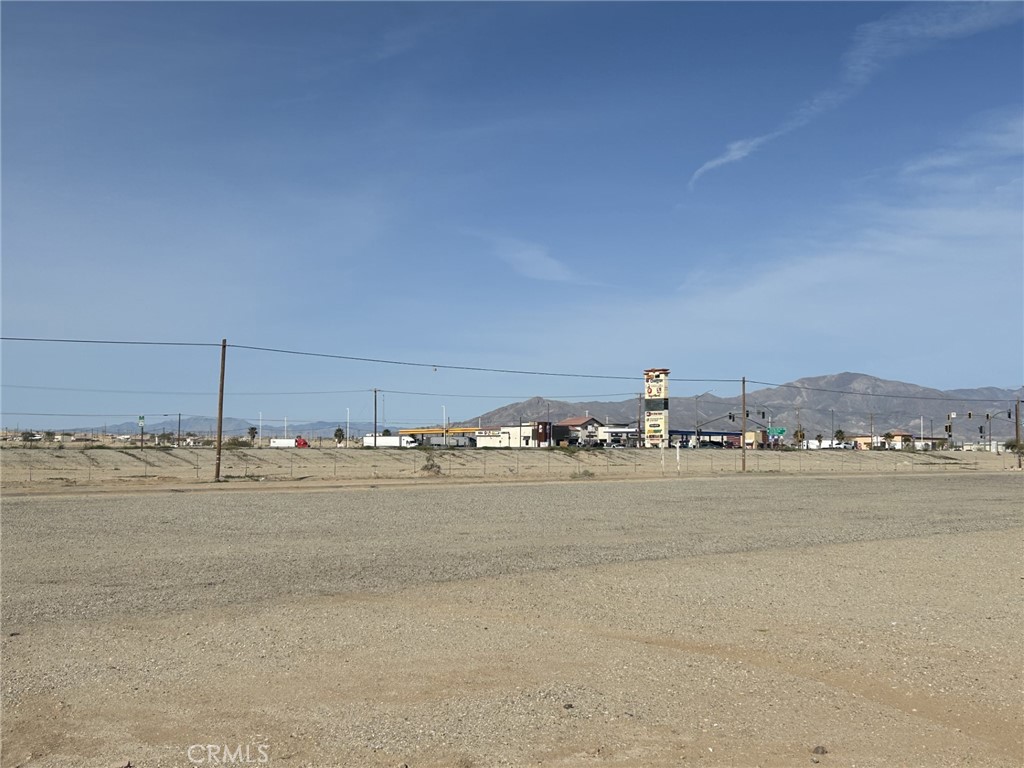 2082 Thomas R Cannell Road, Thermal, CA 92274