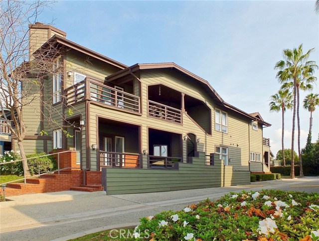10 Coronado Avenue