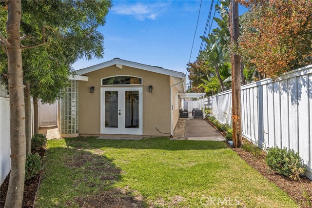 224 Pauline Place, Costa Mesa CA: https://media.crmls.org/medias/1d59cf2e-0b87-4b7f-9f44-975acf9f18ae.jpg