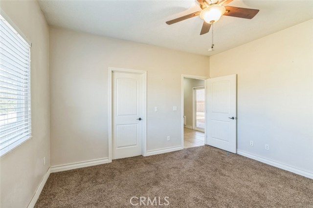 Detail Gallery Image 18 of 32 For 17926 Garden Glen Rd, Victorville,  CA 92395 - 4 Beds | 3/1 Baths