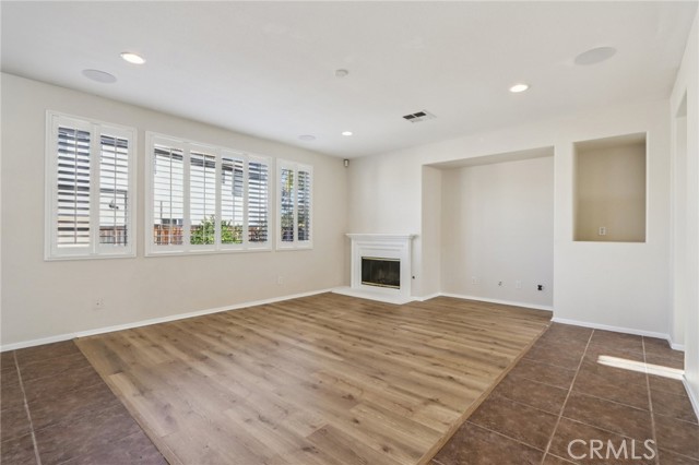 32684 Salvia Circle, Winchester CA: https://media.crmls.org/medias/1d5a5e7c-60f7-44f7-a0d0-11d2be83b043.jpg