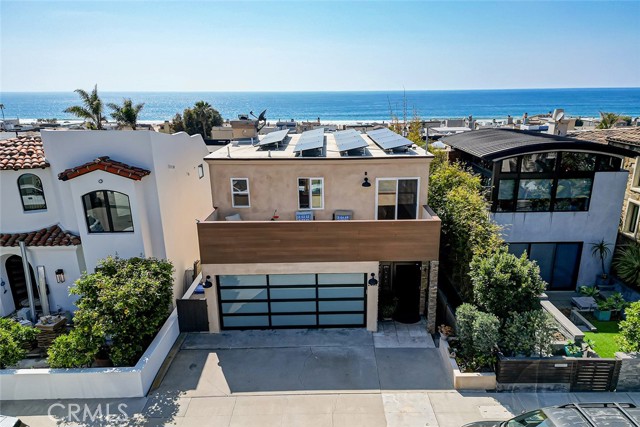 Detail Gallery Image 1 of 1 For 2435 Myrtle Ave, Hermosa Beach,  CA 90254 - 6 Beds | 4/1 Baths