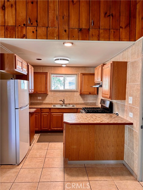 Detail Gallery Image 12 of 62 For 50922 Canyon Rd, Morongo Valley,  CA 92256 - 3 Beds | 3 Baths