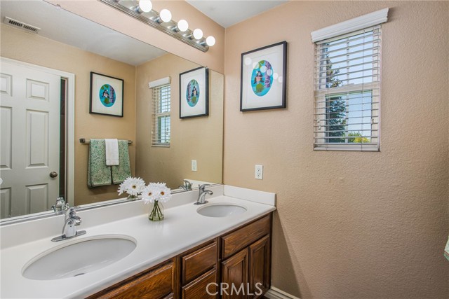 Detail Gallery Image 27 of 46 For 34580 Fawn Ridge Pl, Yucaipa,  CA 92399 - 4 Beds | 2/1 Baths