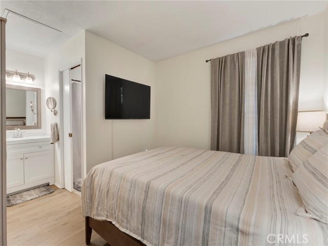 Detail Gallery Image 9 of 45 For 7050 Shoup Ave #225 #225,  Canoga Park,  CA 91303 - 1 Beds | 1 Baths