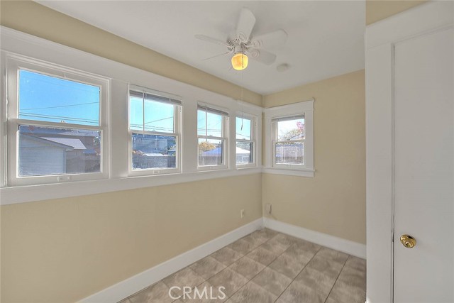 656 E Columbia, Pomona CA: https://media.crmls.org/medias/1d5d3cdb-5955-4b9a-88e0-b30c74a269de.jpg