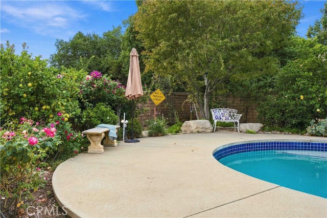 9817 Donna Avenue photo 42