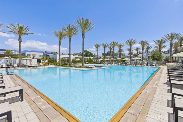 180 Paddlewheel, Lake Forest CA: https://media.crmls.org/medias/1d5ea4f1-ffb1-4522-8d55-a9538031d121.jpg