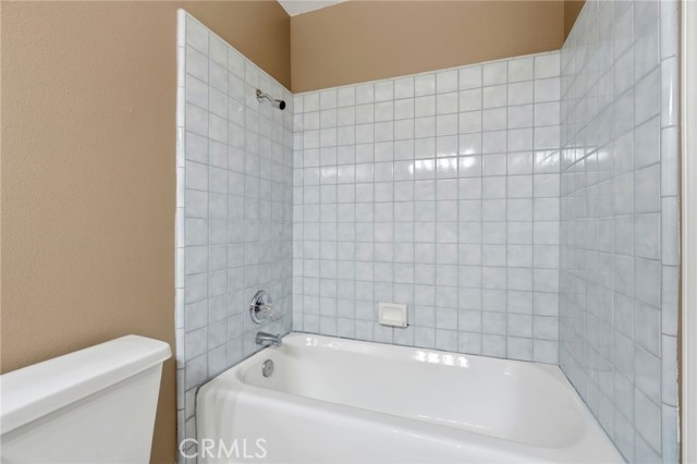 Detail Gallery Image 38 of 49 For 5028 W Hillsdale, Visalia,  CA 93291 - 3 Beds | 1/1 Baths