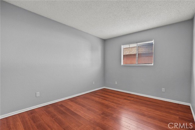 14265 Terra Bella St, Panorama City CA: https://media.crmls.org/medias/1d5fed4f-07b4-478b-a912-02b1765fa81b.jpg