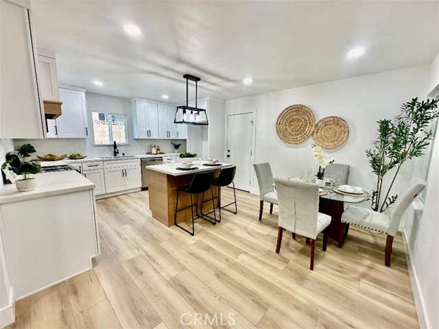 Detail Gallery Image 6 of 31 For 9716 Ramona Avenue, Montclair,  CA 91763 - 3 Beds | 2 Baths