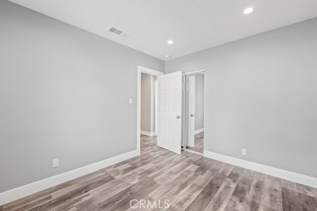 7719 Nestle Avenue, Reseda CA: https://media.crmls.org/medias/1d603e15-28bc-444d-937f-526dea073bad.jpg