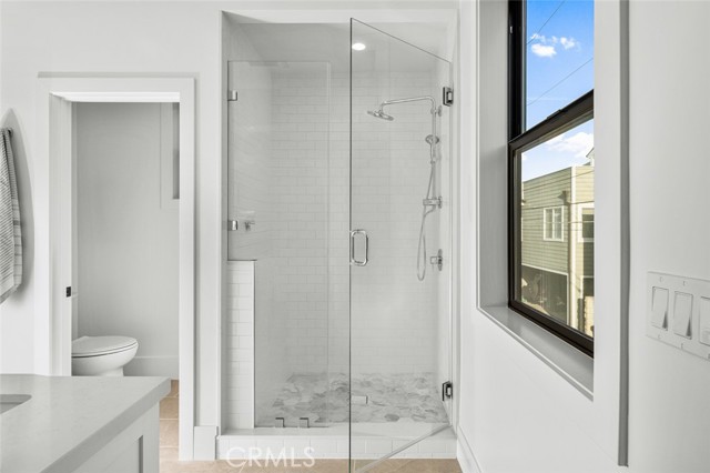 Detail Gallery Image 20 of 41 For 512 Marguerite Ave #B, Corona Del Mar,  CA 92625 - 2 Beds | 2/1 Baths