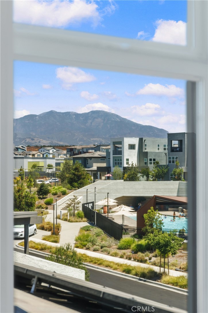 1d611dc7 1b3a 40a5 9086 751c549e9d7e