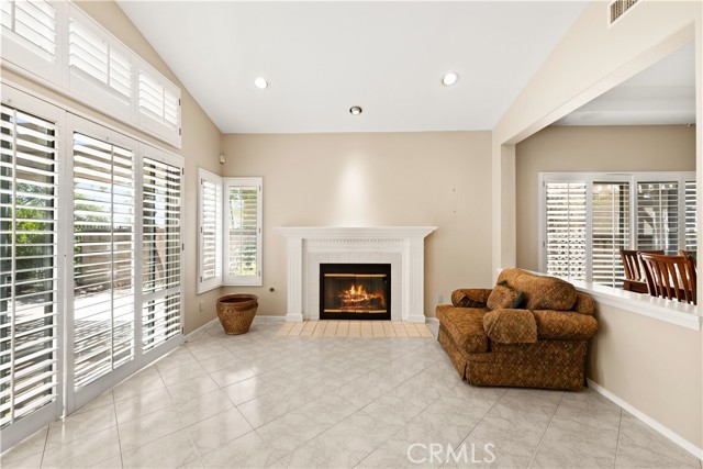 40376 Via Estrada, Murrieta CA: https://media.crmls.org/medias/1d6142b5-e2df-4504-9f43-6785fe23f27b.jpg