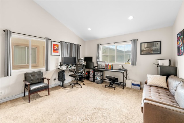 939 Via Camino, Wilmington CA: https://media.crmls.org/medias/1d6192ee-7403-47d7-938d-d64592745df1.jpg