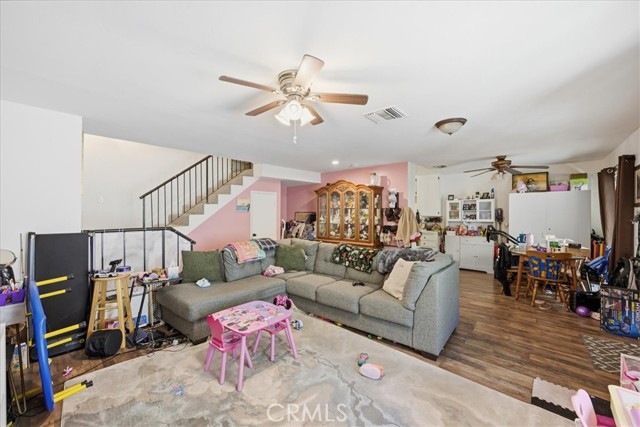 Detail Gallery Image 5 of 19 For 28531 via Princesa #C,  Murrieta,  CA 92563 - 2 Beds | 1/1 Baths