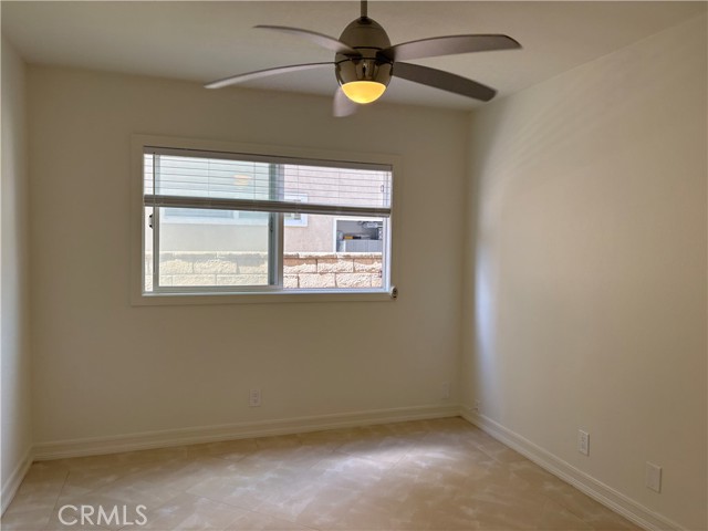 12 Longstreet, Irvine CA: https://media.crmls.org/medias/1d62765b-5721-4e21-bee2-30890bff9b62.jpg
