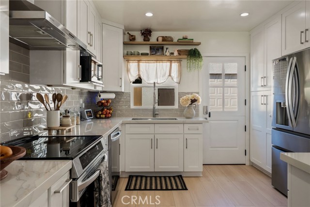 Detail Gallery Image 7 of 37 For 13927 Flatbush, Norwalk,  CA 90650 - 2 Beds | 1 Baths