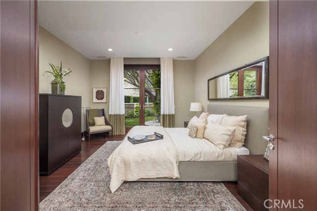 9 Sailcrest, Newport Coast CA: https://media.crmls.org/medias/1d650cdf-2f54-4265-be6f-3f029dd3bb22.jpg