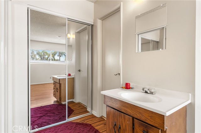 Detail Gallery Image 22 of 33 For 5530 Ackerfield Ave #206,  Long Beach,  CA 90805 - 2 Beds | 1 Baths