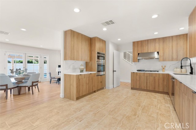 16914 Flanders, Granada Hills CA: https://media.crmls.org/medias/1d664b1f-1214-4219-a4db-1d3d7c513c08.jpg