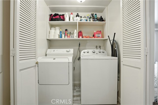 3719 Jurupa Avenue, Riverside CA: https://media.crmls.org/medias/1d66bbaa-ae95-4979-b39e-f1b62f559696.jpg