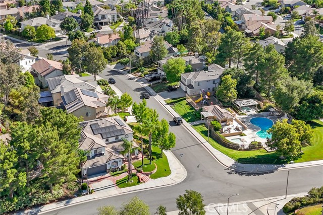 Detail Gallery Image 11 of 75 For 27371 Blueridge Dr, Valencia,  CA 91354 - 6 Beds | 4 Baths