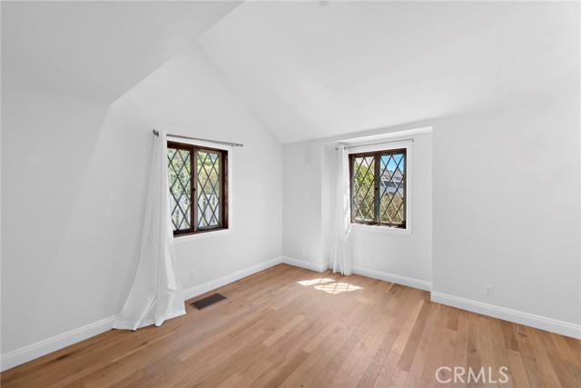 Detail Gallery Image 14 of 30 For 274 Wave St, Laguna Beach,  CA 92651 - 3 Beds | 2 Baths