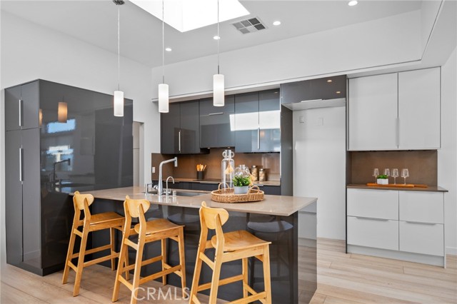 Detail Gallery Image 21 of 68 For 726 West 37th Street, San Pedro,  CA 90731 - – Beds | – Baths