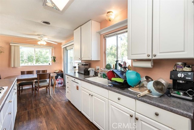 Detail Gallery Image 16 of 50 For 512 Dartmouth, San Luis Obispo,  CA 93405 - 4 Beds | 3 Baths