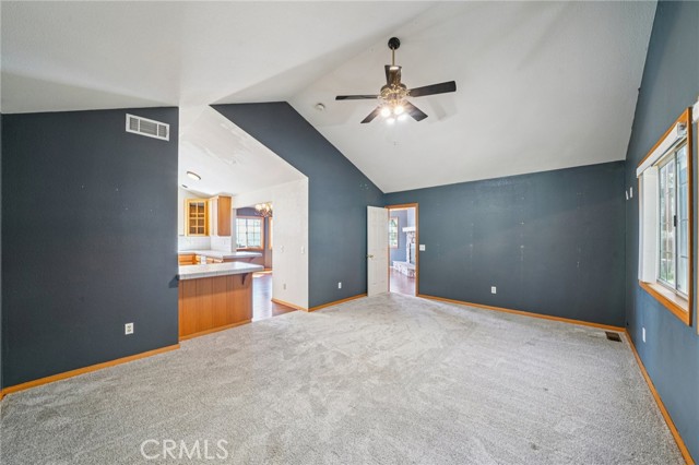 Detail Gallery Image 13 of 35 For 25274 North Rd, Twin Peaks,  CA 92391 - 3 Beds | 2/1 Baths