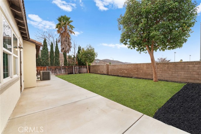 1829 Overland Court, Hemet CA: https://media.crmls.org/medias/1d68ef79-3a22-4dd8-9b75-88c78414f9e4.jpg