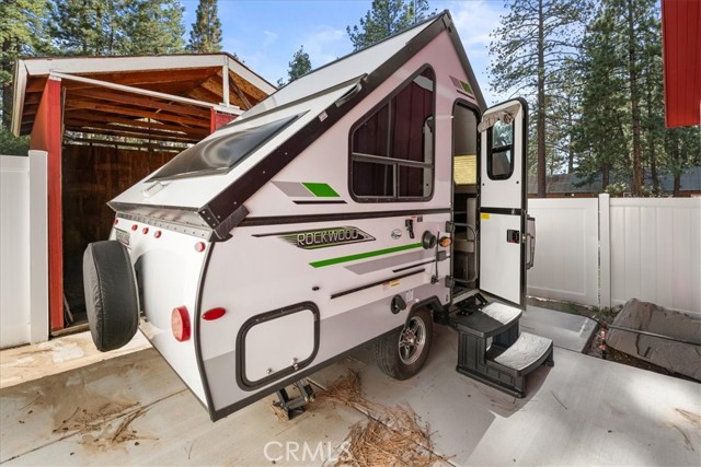 Detail Gallery Image 50 of 52 For 42425 Fox Farm Rd, Big Bear Lake,  CA 92315 - 2 Beds | 1 Baths