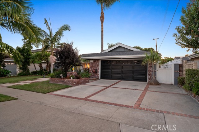 Image 3 for 14571 Acacia Dr, Tustin, CA 92780