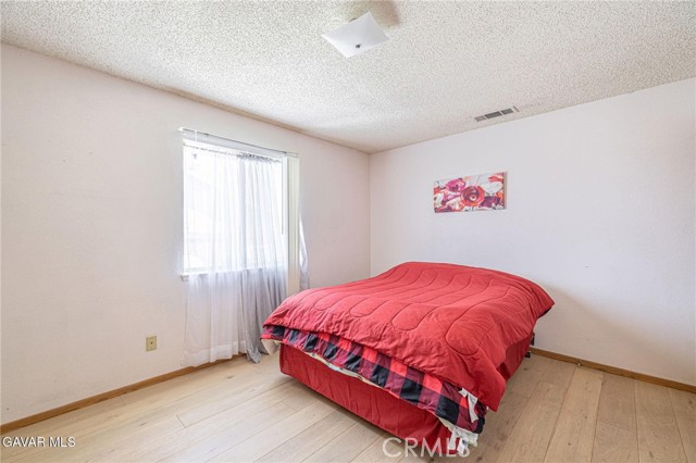 8119 Walpole Avenue, California City CA: https://media.crmls.org/medias/1d69f0ad-2bd5-4c15-a074-225ffd7d091b.jpg