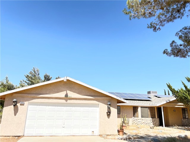 10335 Columbine Road, Oak Hills CA: https://media.crmls.org/medias/1d6a8dac-deda-43ad-a927-638339b36fed.jpg