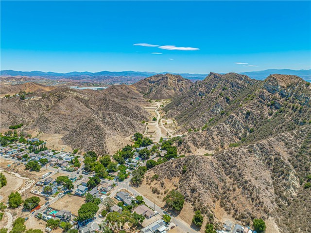 Detail Gallery Image 19 of 71 For 29701 Jackson St, Castaic,  CA 91384 - 2 Beds | 2 Baths