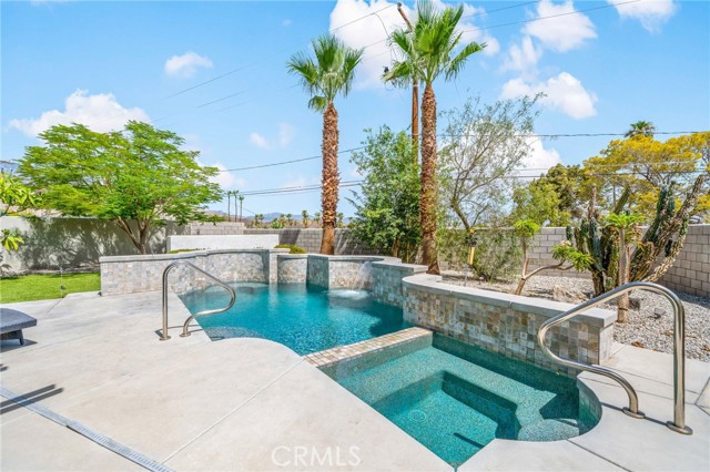 Detail Gallery Image 32 of 47 For 39004 Knoll View Cir, Cathedral City,  CA 92234 - 3 Beds | 3 Baths