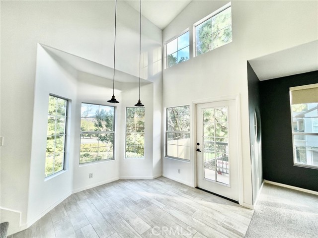 37 Bretagne, Newport Coast CA: https://media.crmls.org/medias/1d6bc030-73ca-4488-b1c4-5ee82d517d37.jpg