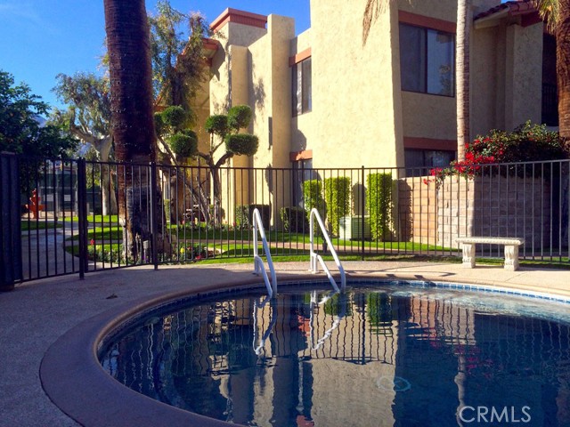 Detail Gallery Image 20 of 29 For 1421 N Sunrise Way #34,  Palm Springs,  CA 92262 - 2 Beds | 2 Baths