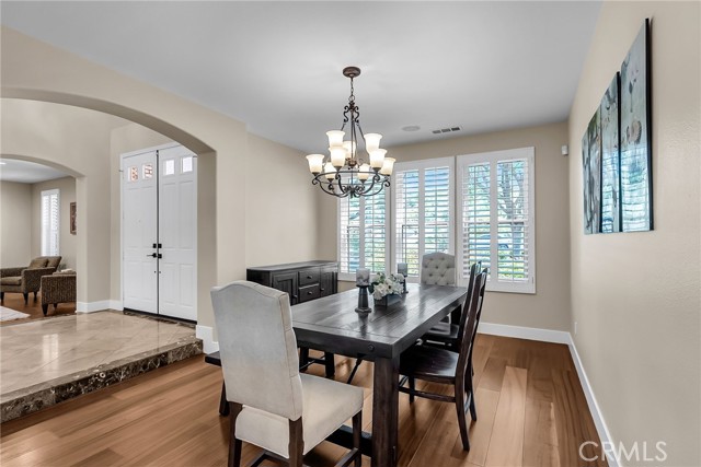 Detail Gallery Image 12 of 74 For 14207 Ashton Ln, Riverside,  CA 92508 - 4 Beds | 3/1 Baths