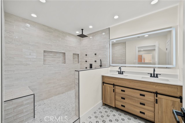 42835 Cinema Avenue, Lancaster CA: https://media.crmls.org/medias/1d6cbf2a-4a61-4bb4-b986-a60369cba766.jpg